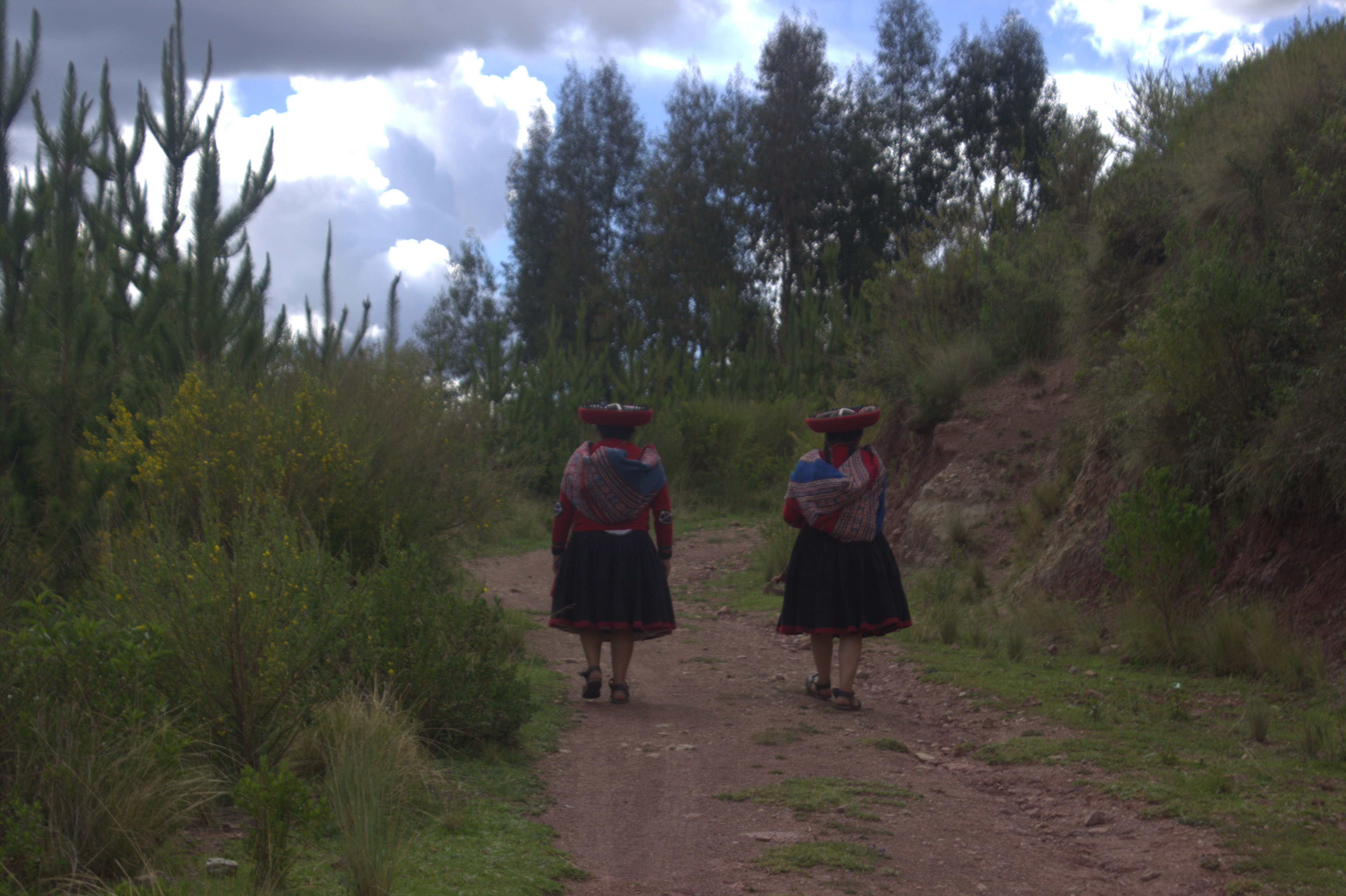 Urpis de Antaquillka Community Read this interview and learn more about Urpis de Antaquillka , the women’s association of the Andean community of Cuper Bajo.