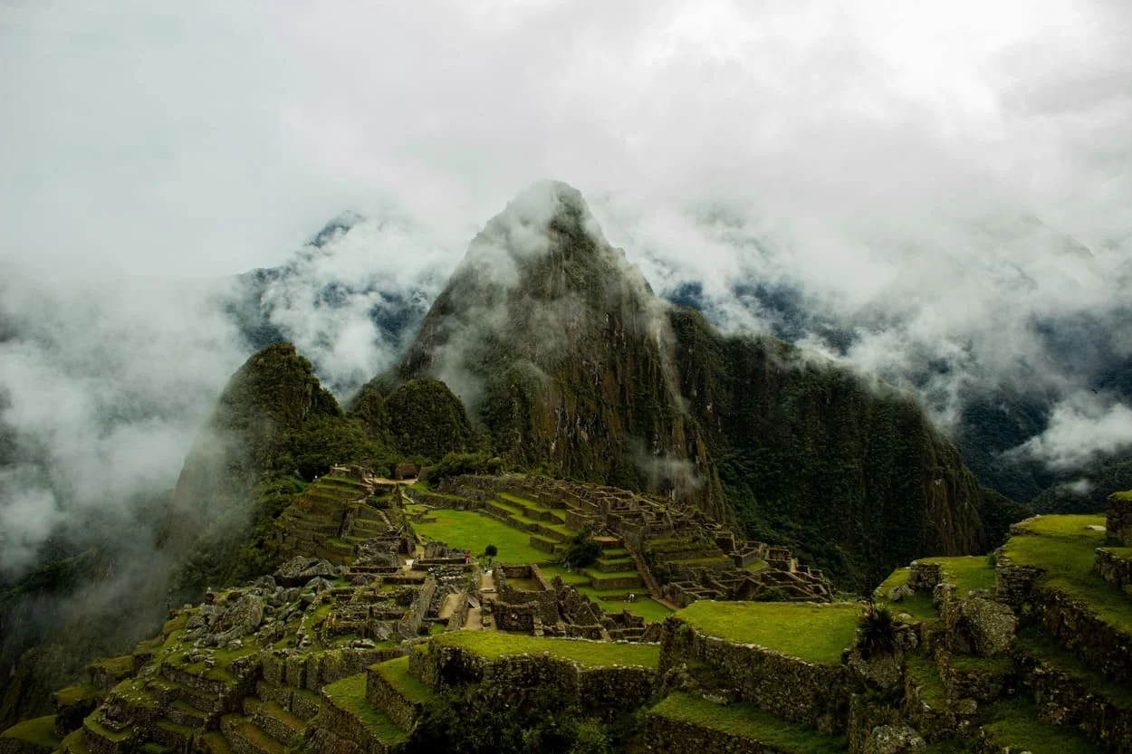 Why travel to Peru? why chosse a travel agency? wich peru tour should i go to? here you can find all the answers | Peruvian Sunrise