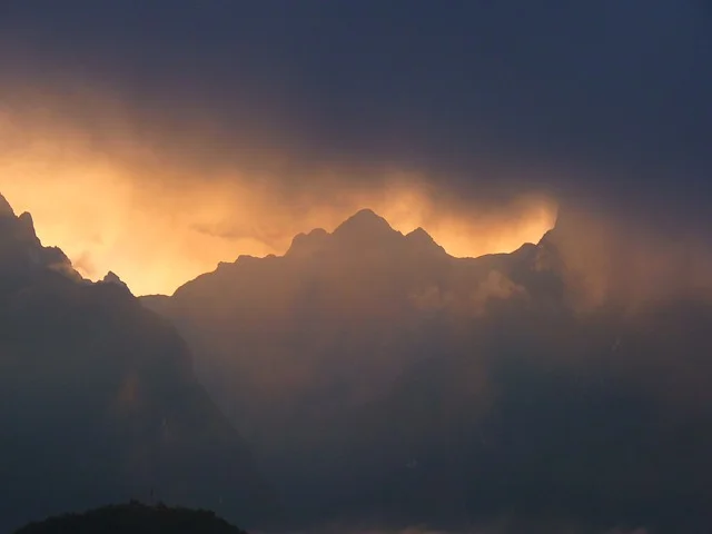 Peruvian Rising Sun Best time to visit Peru | Peruvian Sunrise