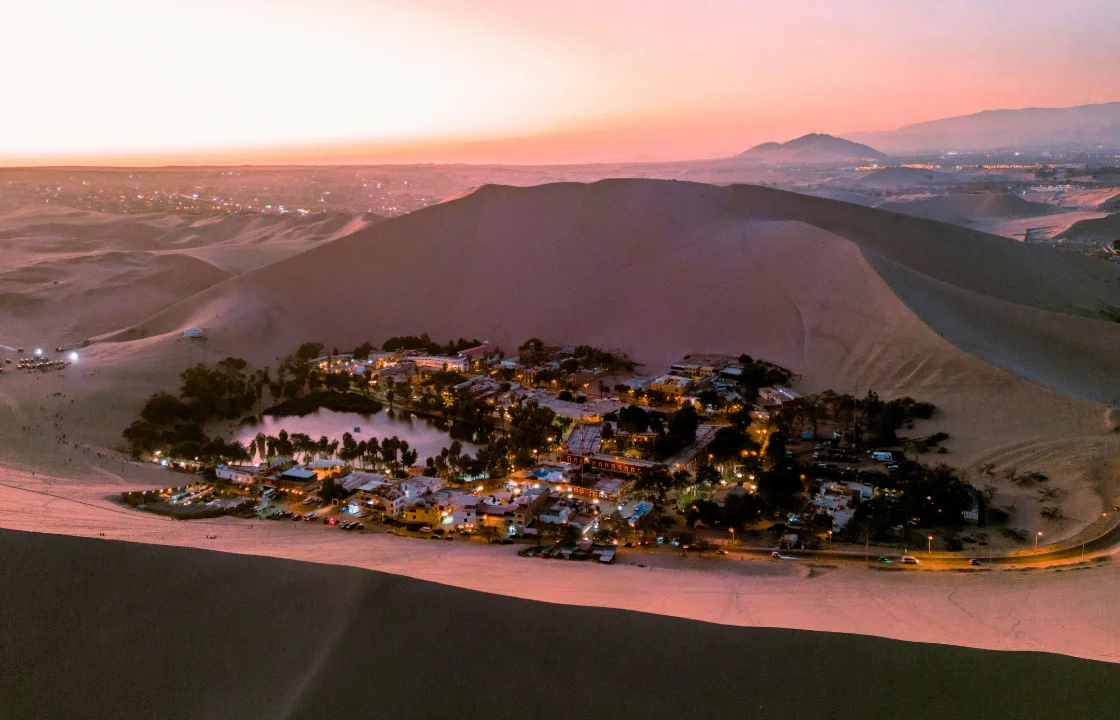 Huacachina portrait | Peruvian Sunrise