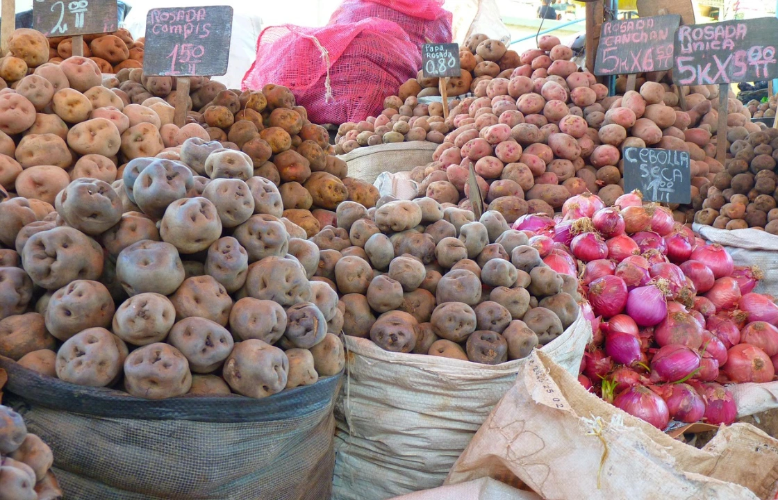 peruvian potatoes at the market | Peruvian Sunrise