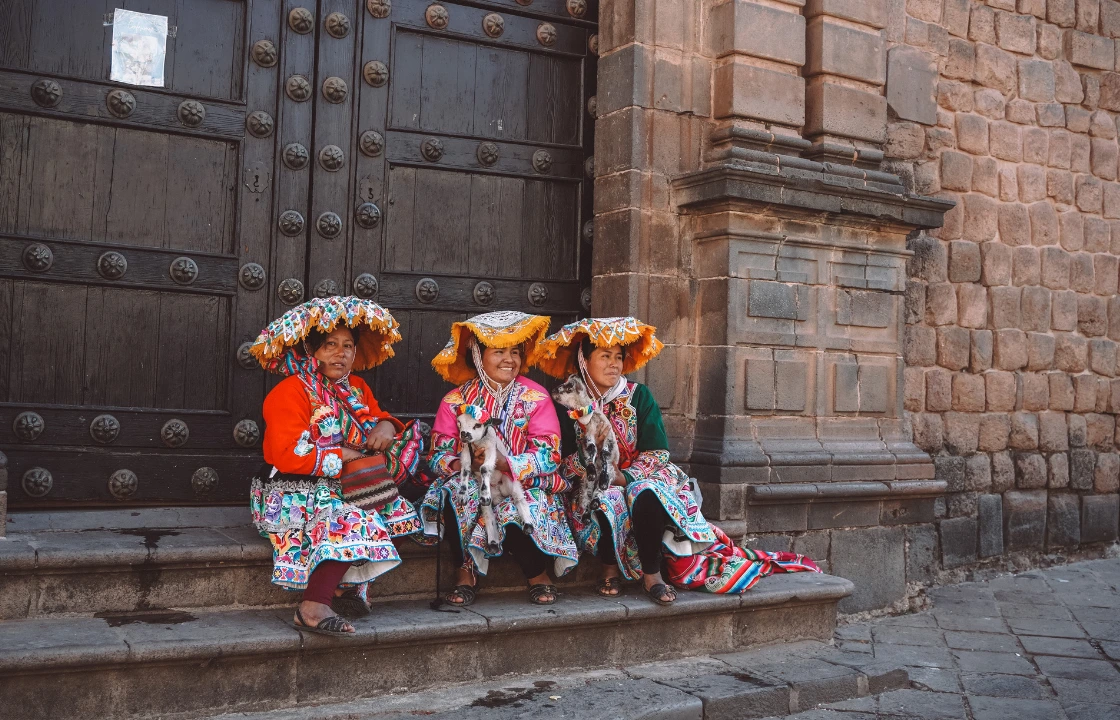 Quechua language portrait | Peruvian Sunrise