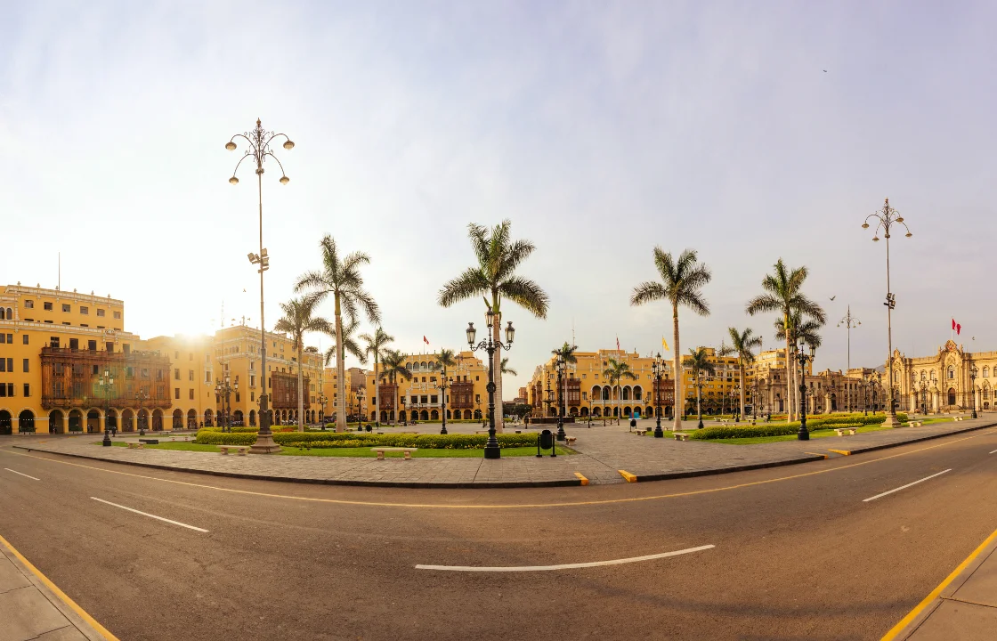Lima Peru portrait | Peruvian Sunrise
