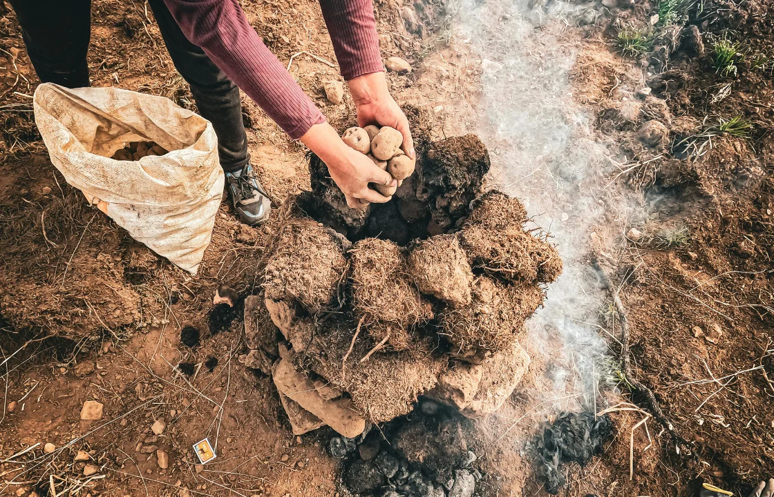 Folklore Peru food pachamanca | Peruvian Sunrise
