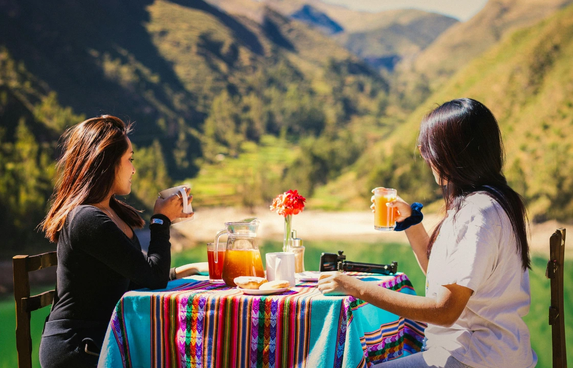 Peruvian breakfast portrait | Peruvian Sunrise