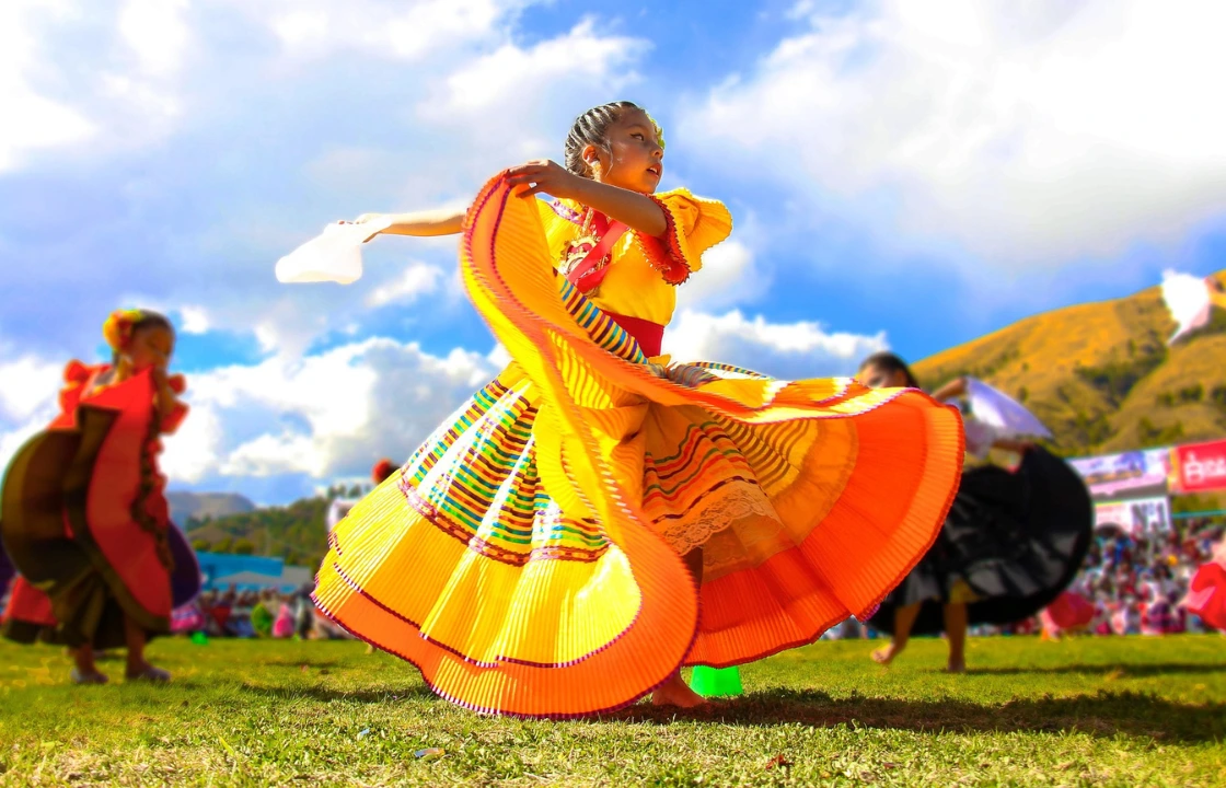 Trujillo Peru Marinera | Peruvian Sunrise