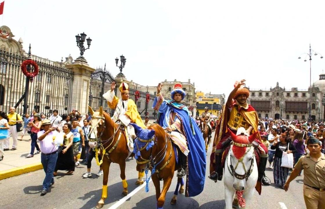 Bajada de Reyes Peru portrait | Peruvian Sunrise
