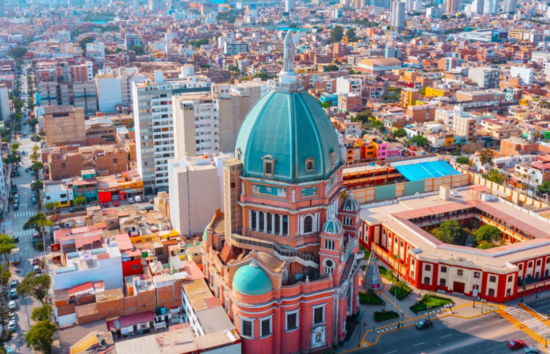 Lima landmarks Magdalena | Peruvian Sunrise