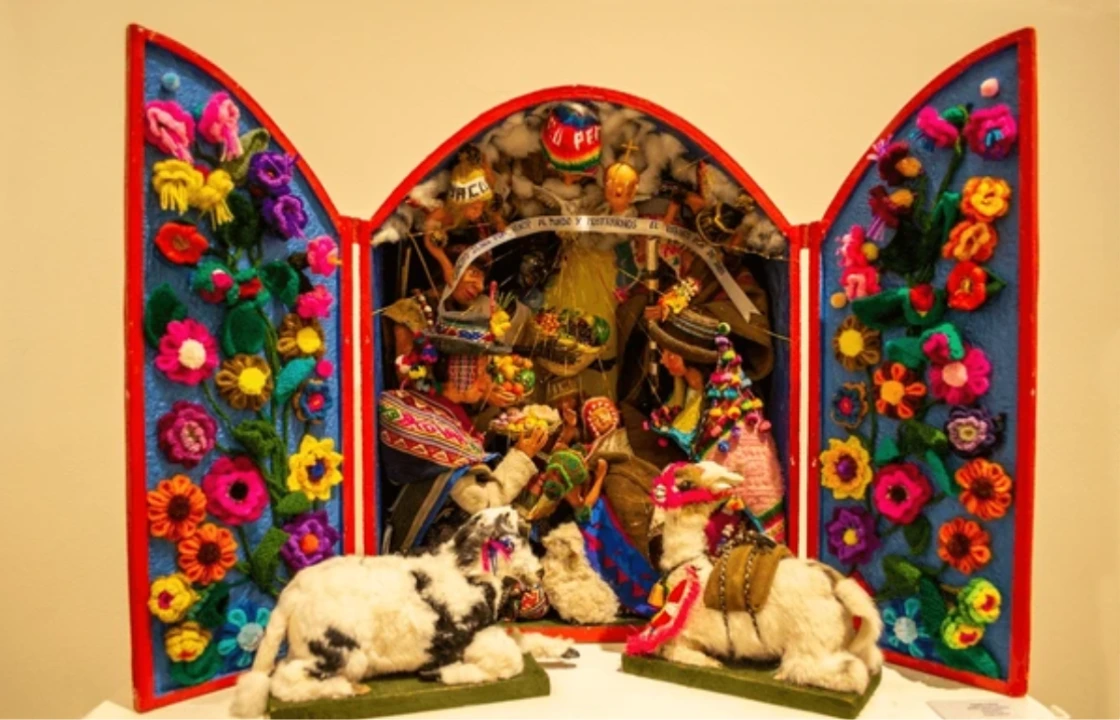 Santurantikuy Cusco nativity scene | Peruvian Sunrise