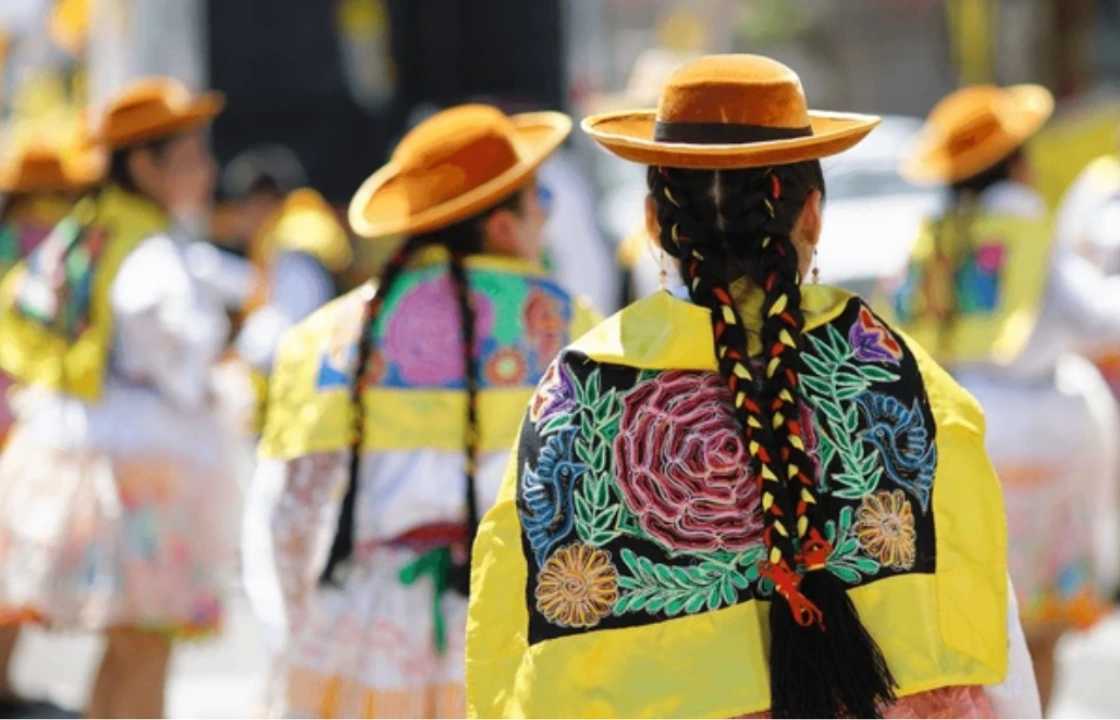 Peru carnival portrait | Peruvian Sunrise