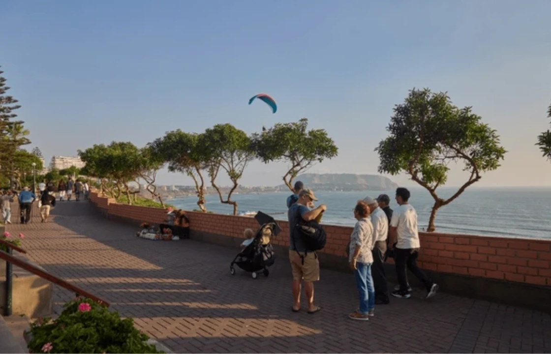 holy week peru travel lima | Peruvian Sunrise