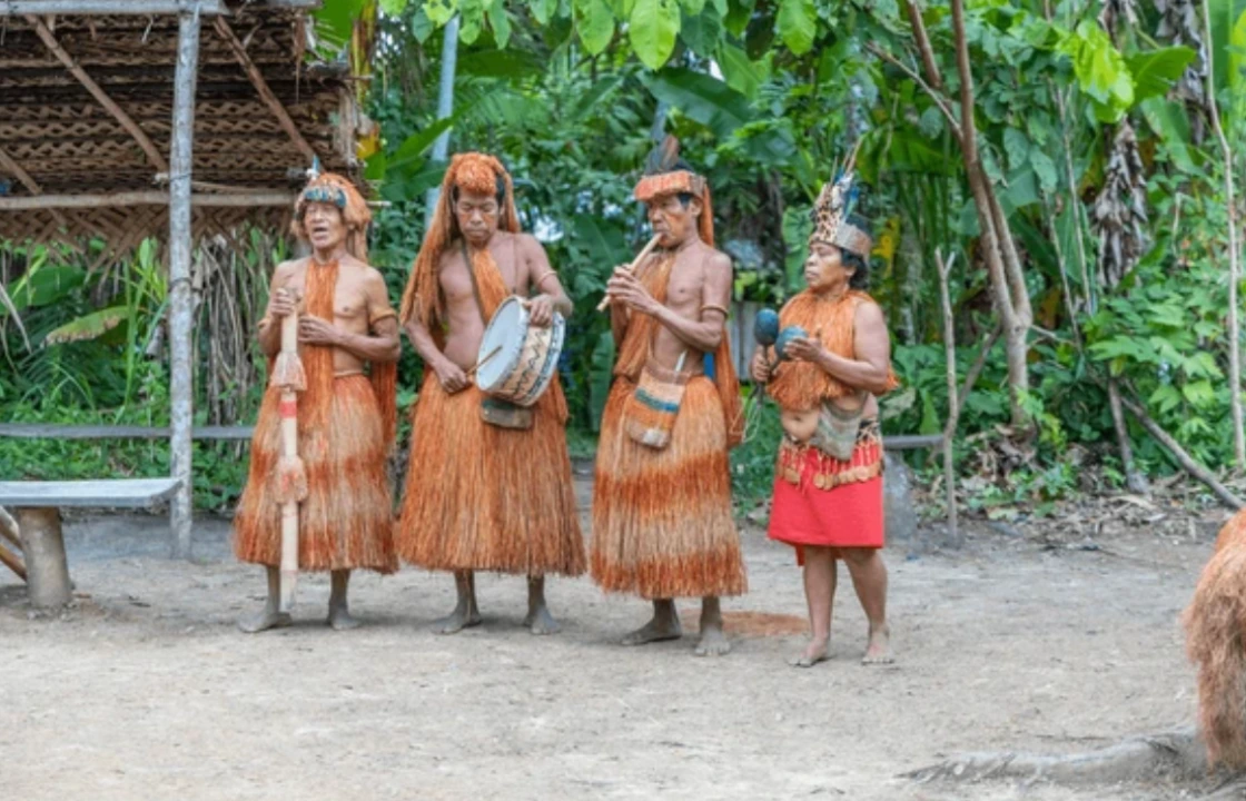 peruvian amazon tribes | Peruvian Sunrise