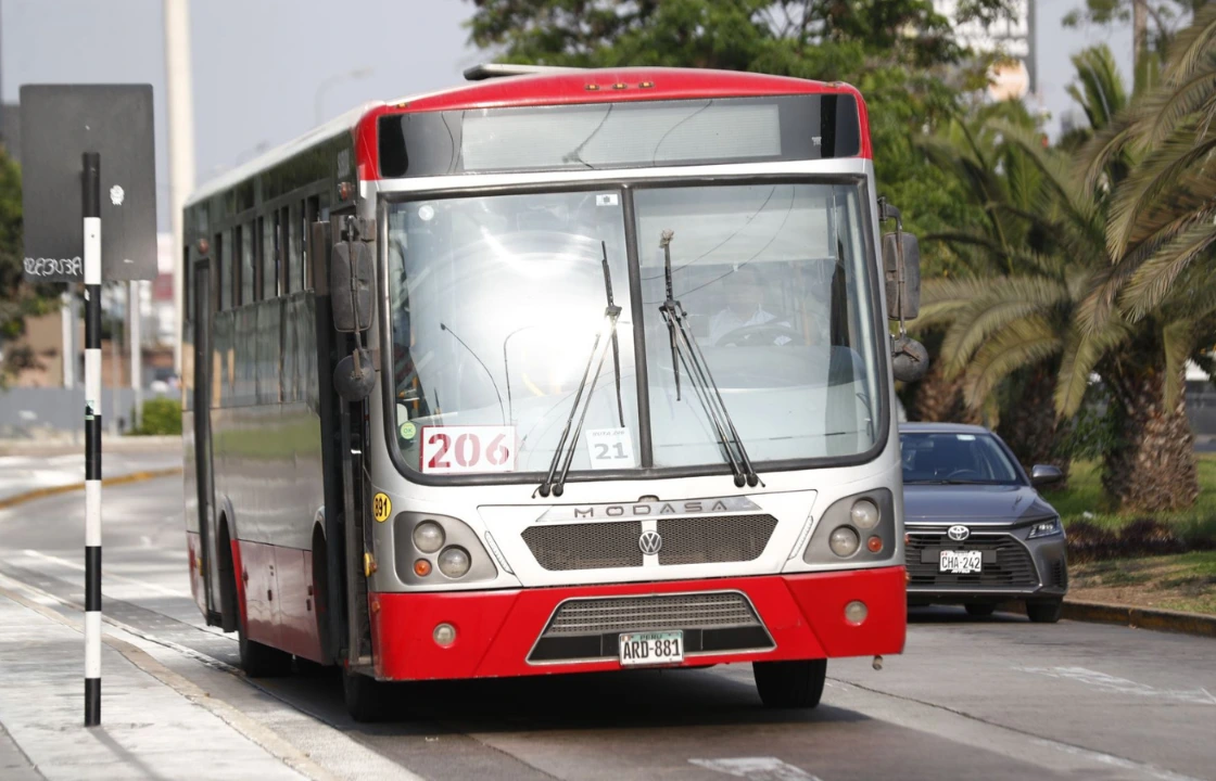 Peru transportation portrait | Peruvian Sunrise Peru transportation corredor lima | Peruvian Sunrise