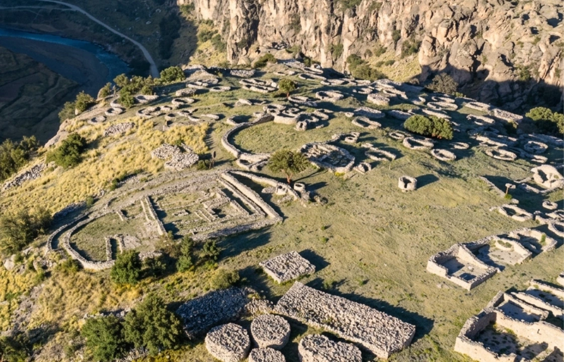 Lost citadel 4 times bigger than Machu Picchu | Peruvian Sunrise Lost citadel 4 times bigger than Machu Picchu | Peruvian Sunrise