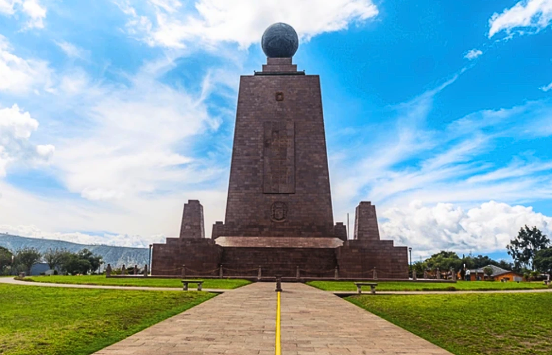 middle of the world | Peruvian Sunrise