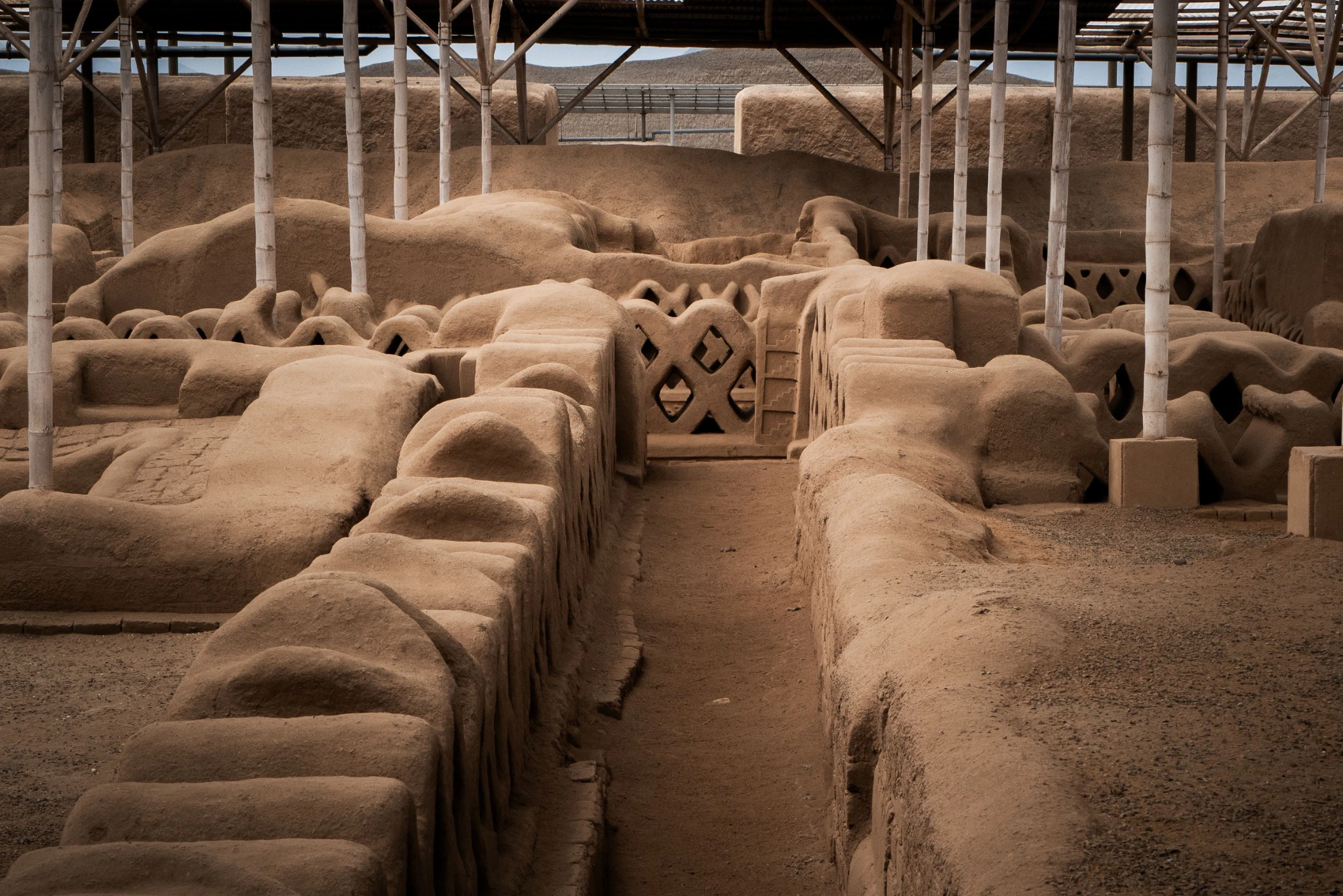 Peru Cultural Guide: Historical sites Chan Chan | Peruvian Sunrise