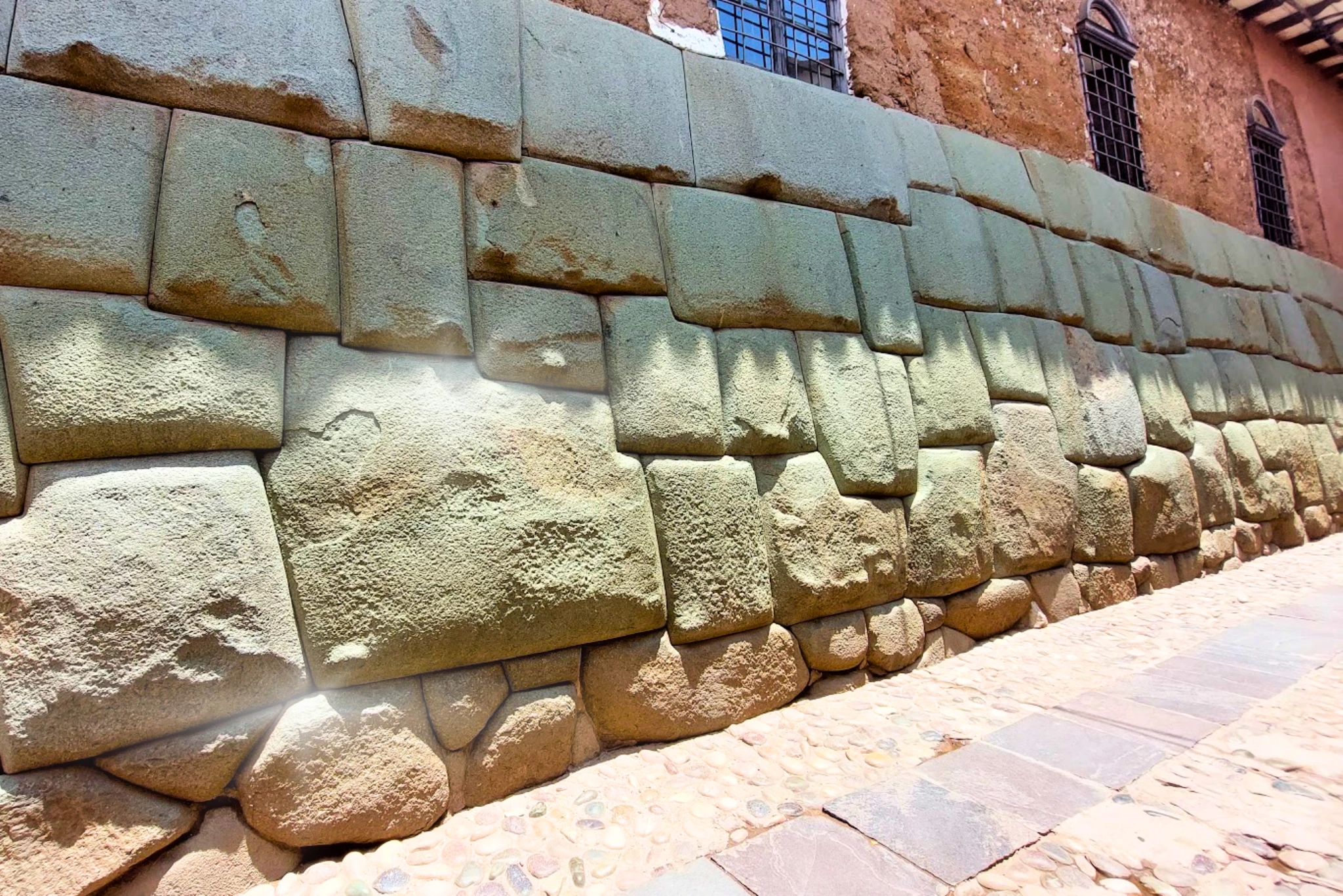 Twelve angled stone location street | Peruvian Sunrise Twelve angled stone location street | Peruvian Sunrise