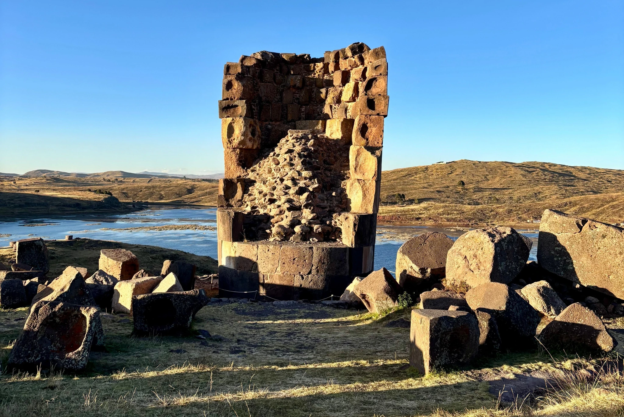 Chullpas de Sillustani Puno Peru | Peruvian Sunrise
