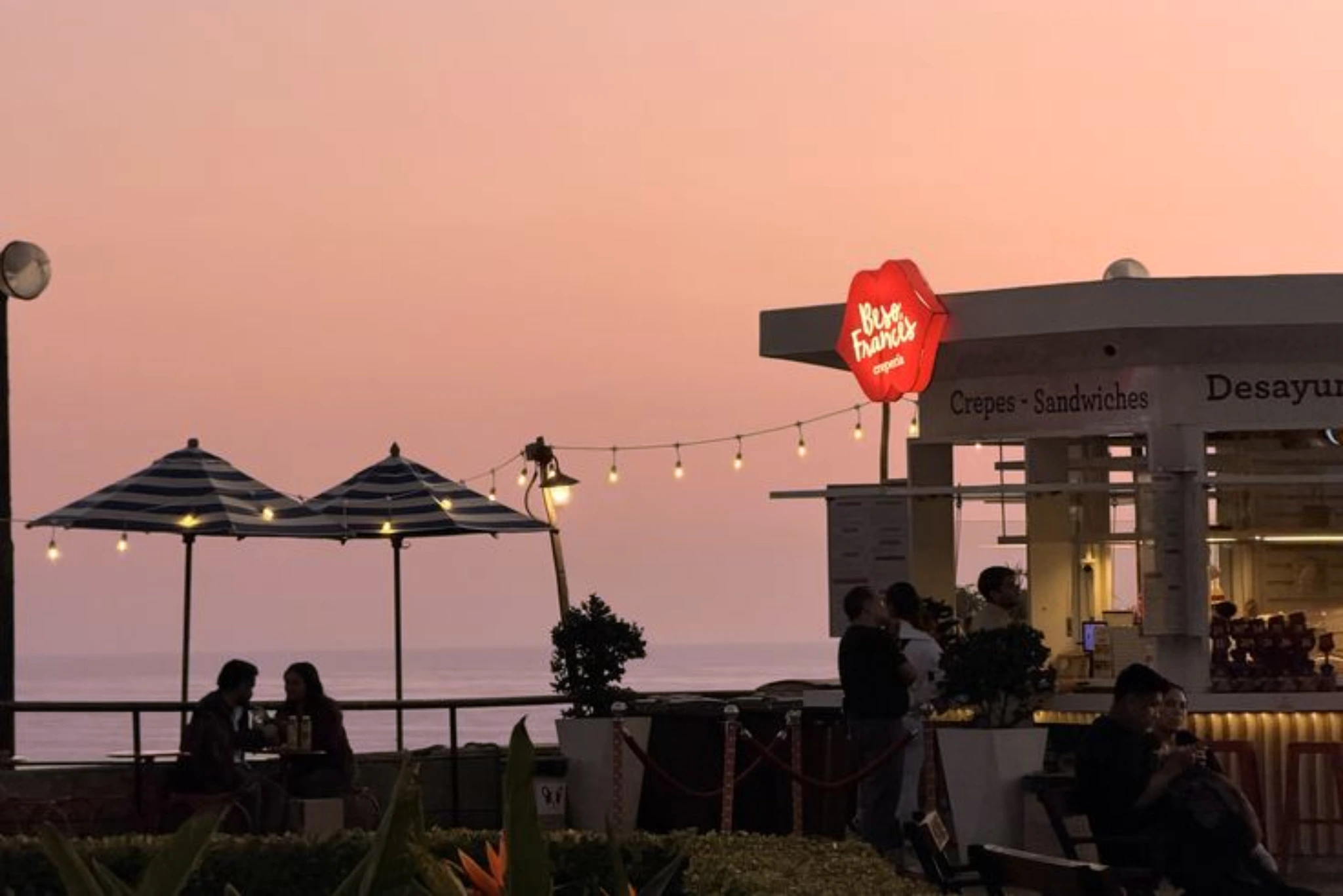 Experiences in Lima's Coast Beso Francés Restaurant | Peruvian Sunrise Experiences in Lima's Coast Beso Francés Restaurant | Peruvian Sunrise