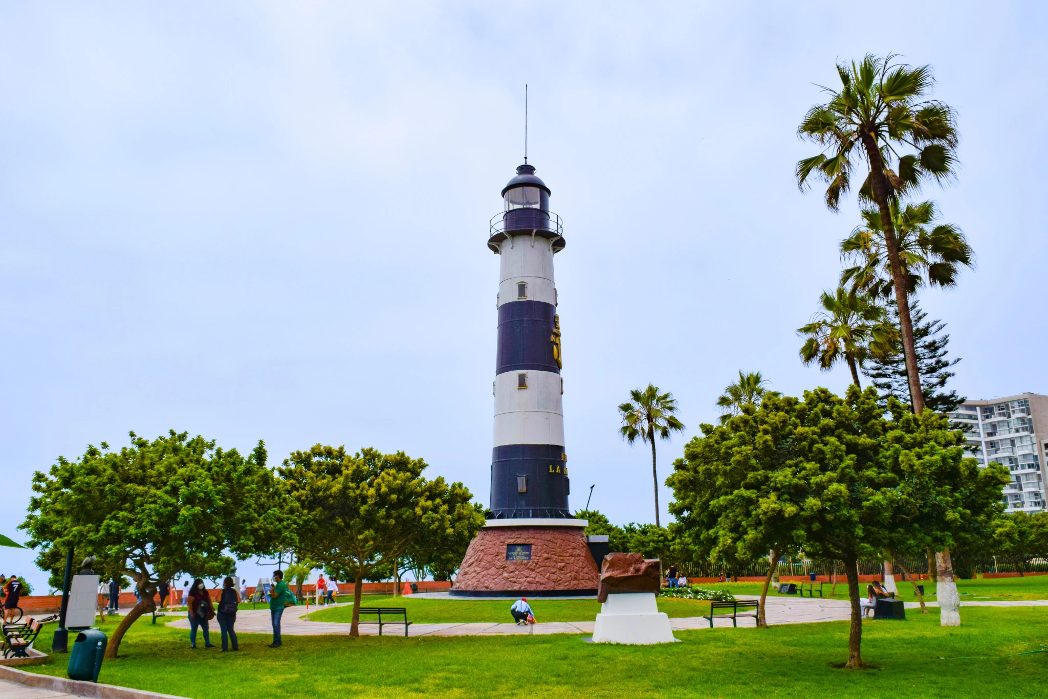 Experiences in Lima's Coast Lighthouse | Peruvian Sunrise Experiences in Lima's Coast Lighthouse | Peruvian Sunrise