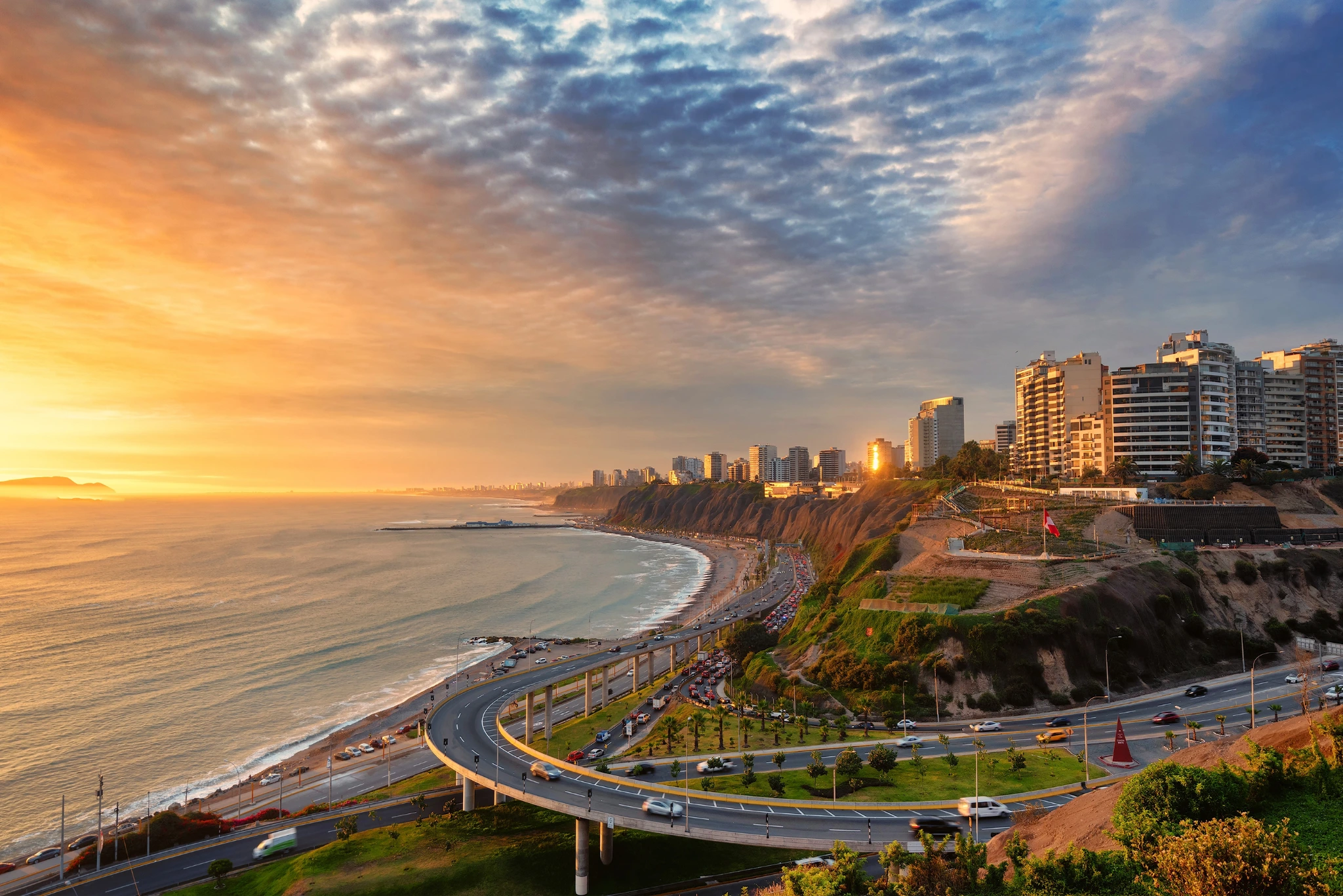 Experiences in Lima's Coast View | Peruvian Sunrise Experiences in Lima's Coast View | Peruvian Sunrise