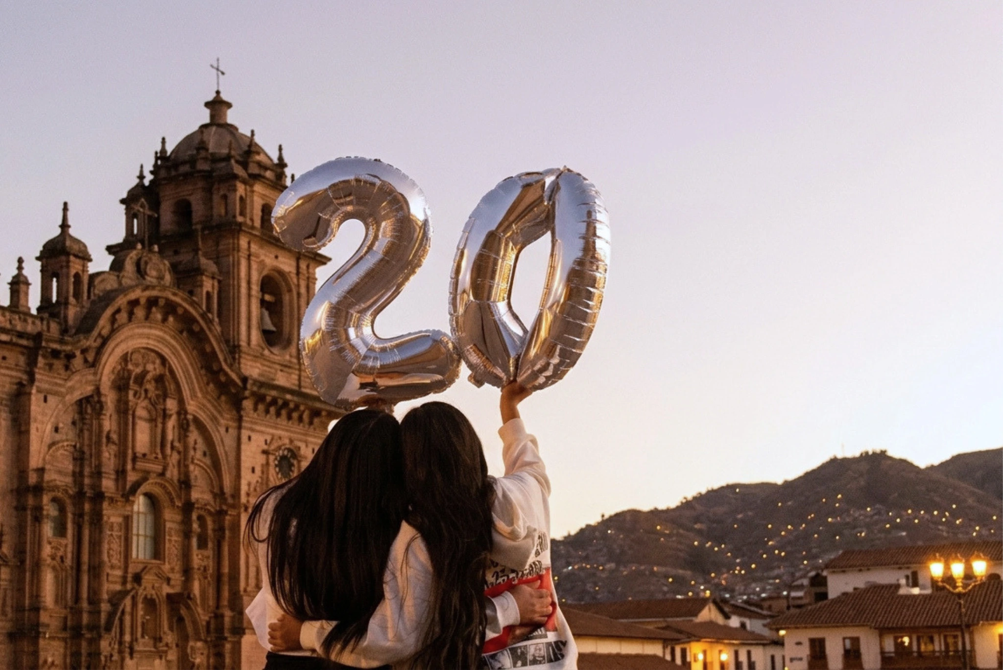 Birthday trip to Peru friends girls in Cusco | Peruvian Sunrise