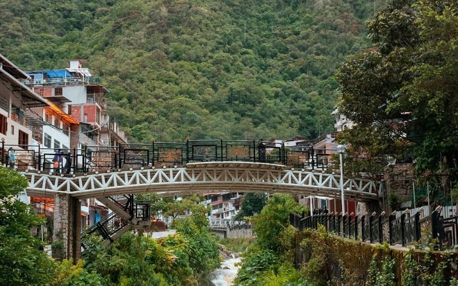 Aguas Calientes Machu Picchu Cusco | Peruvian Sunrise