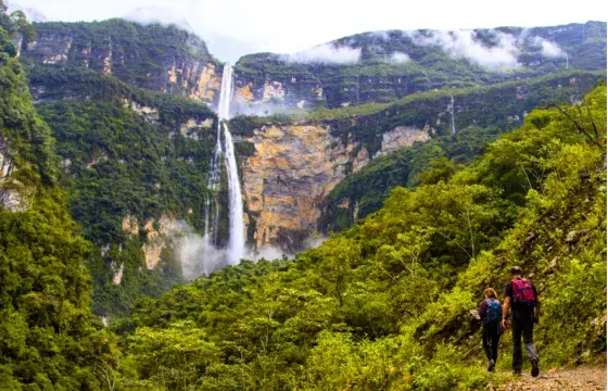 Waterfalls Peru portrait | Peruvian Sunrise