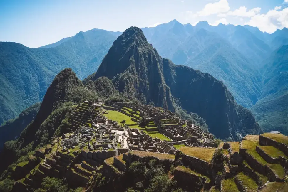 Enjoy the wonderful of the World, Machu Picchu | Peruvian Sunrise