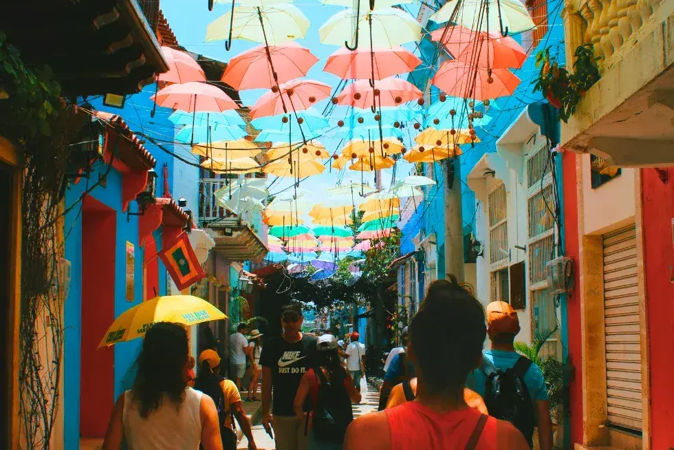 Stroll through the colorful streets of Cartagena | Peruvian Sunrise