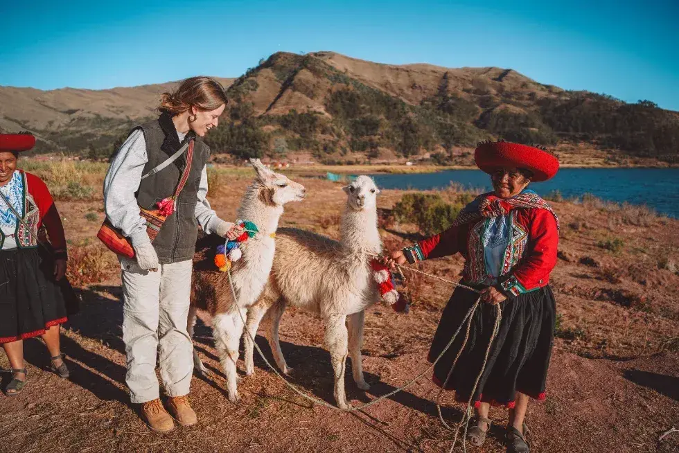 Hike with llamas | Peruvian Sunrise